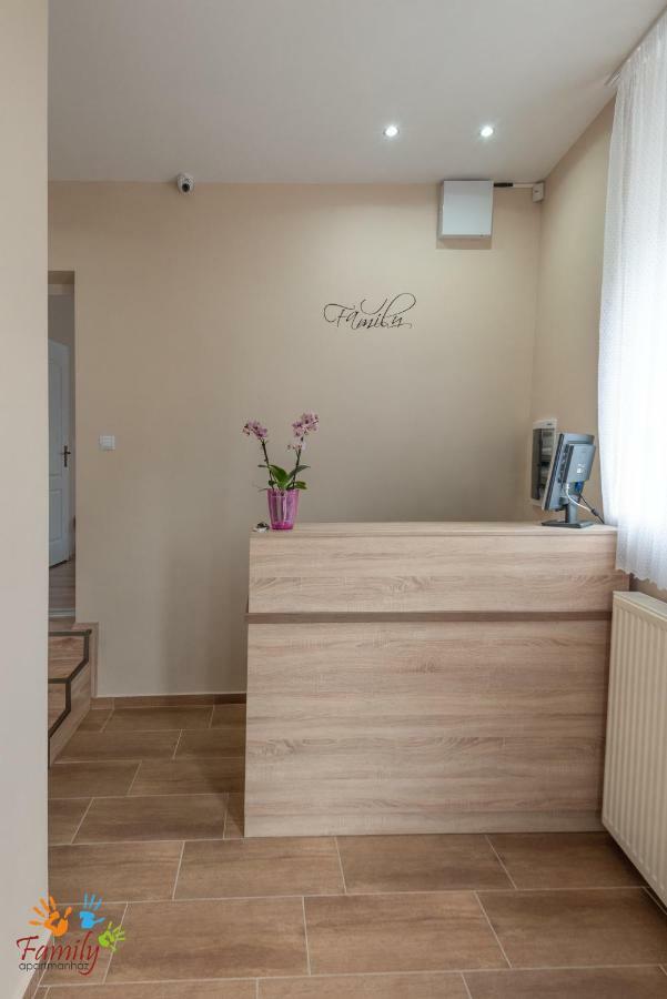Family Apartmanhaz Daire Kanije Dış mekan fotoğraf